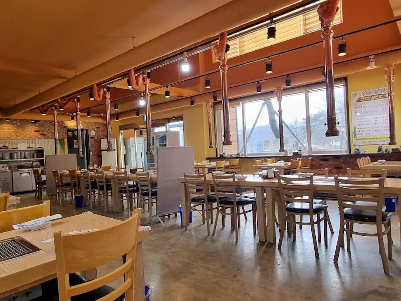 넓고 쾌적한 내부