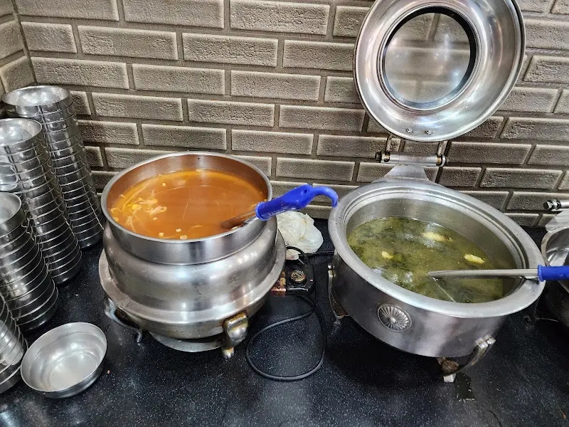 다양한 국물 요리 코너