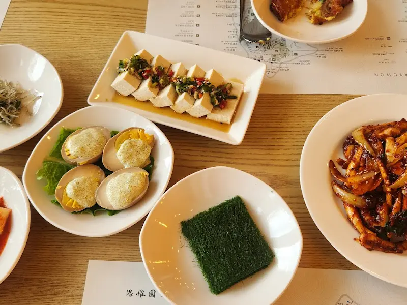 몽몽마방 상차림