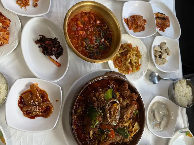 매운갈비찜과 애호박찌개