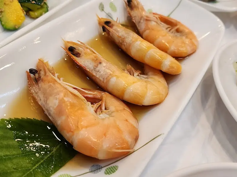 정갈한 밑반찬, 새우