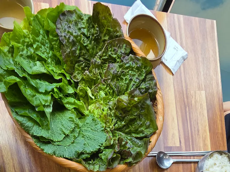 푸짐한 쌈 채소