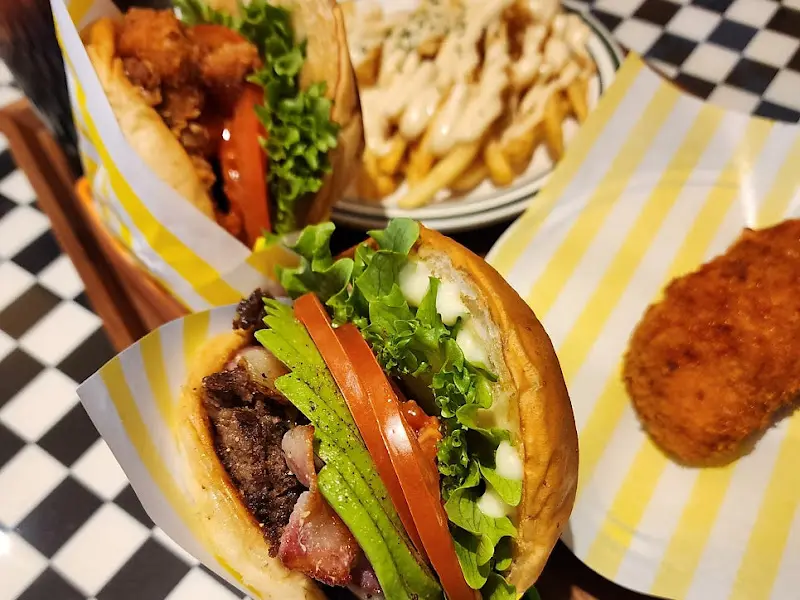 글래디버거 메뉴들