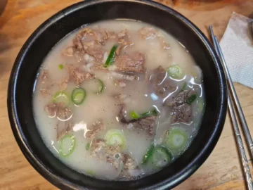 양평에서 맛보는 깊은 전통, 고바우설렁탕: 추억과 향수를 자극하는 설렁탕 맛집