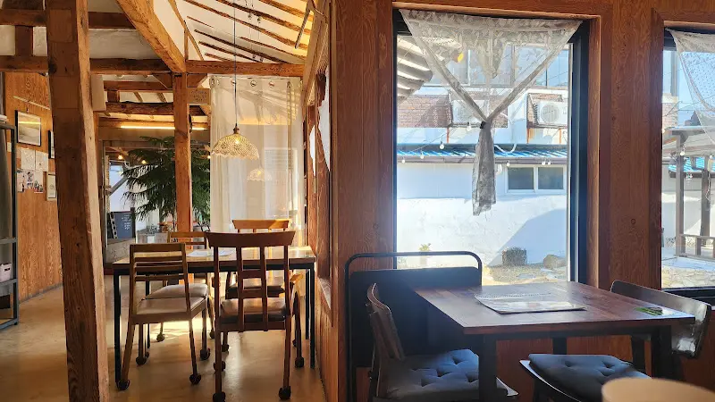 파스타부오노 내부