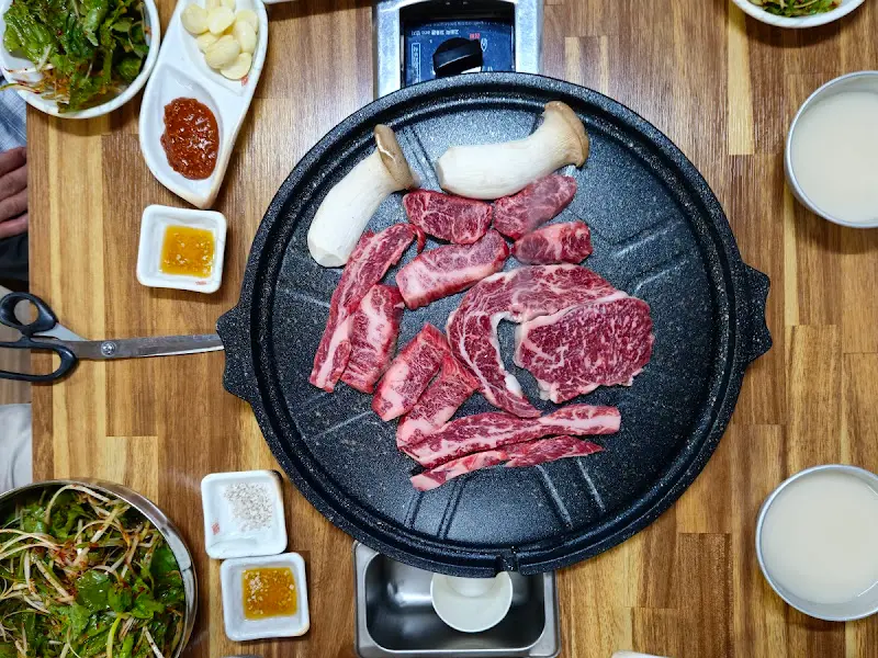 불판 위의 소고기