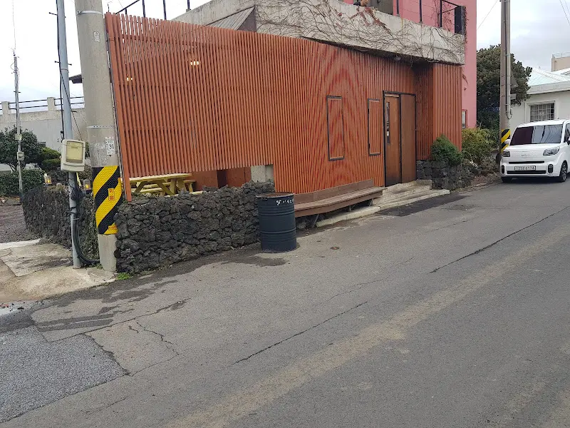 달이뜨는식탁 외부 모습