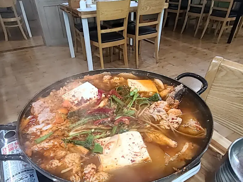 끓고 있는 동태탕