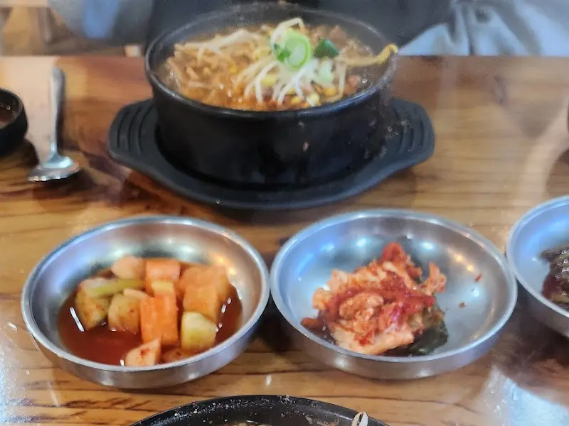 푸짐한 양평해장국 한 상 차림