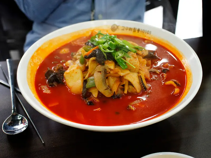 해산물이 듬뿍 들어간 삼선짬뽕