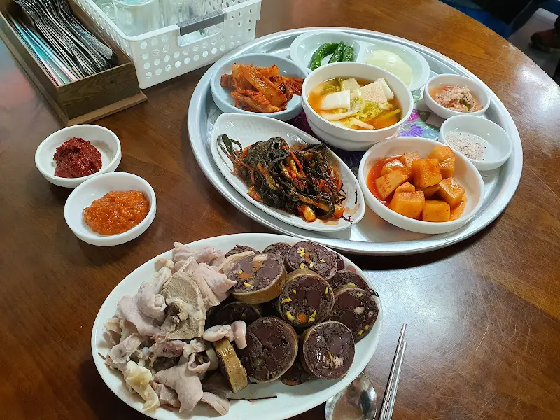 구례 한우식당 밑반찬