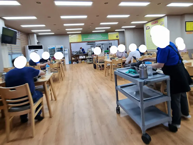 남원추어탕 식당 내부