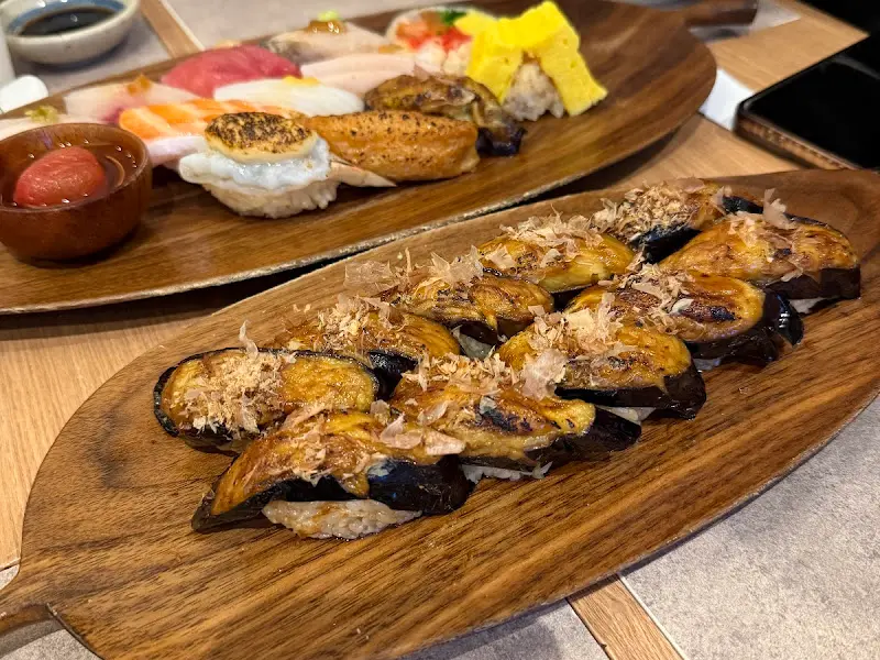 가지 초밥 비주얼