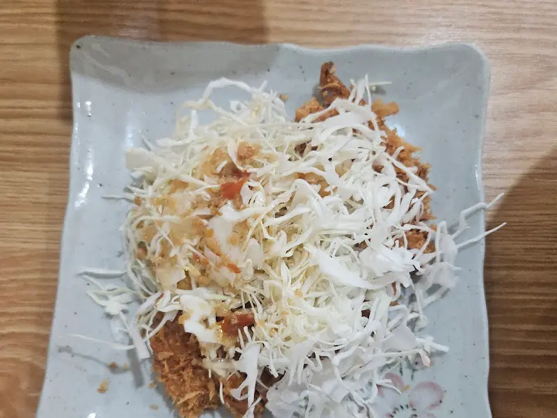 예촌소바 돈까스샐러드