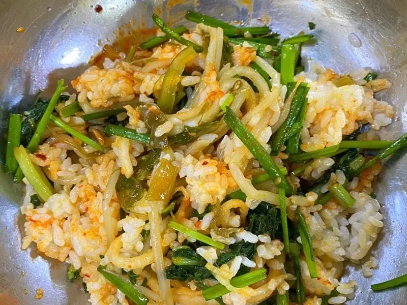 비빔밥 완성