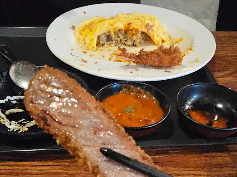 오므라이스 단면