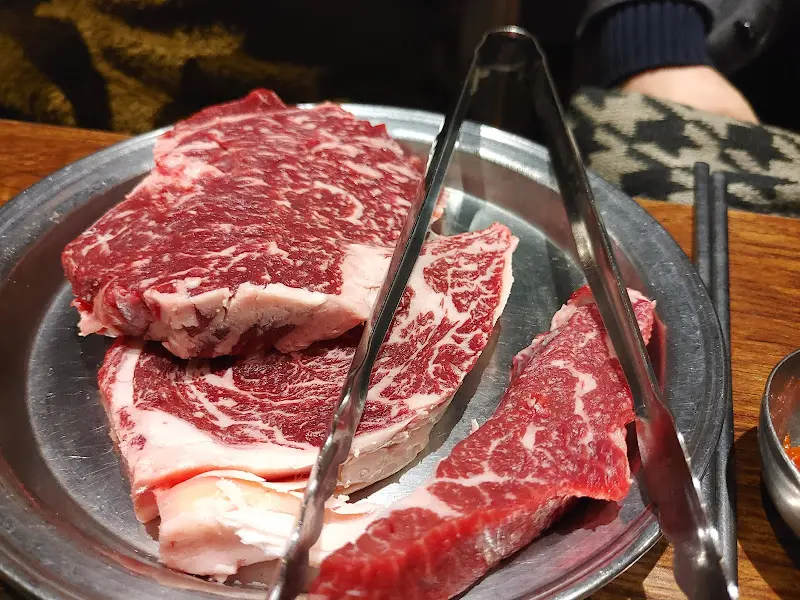 유성집 등심 비주얼