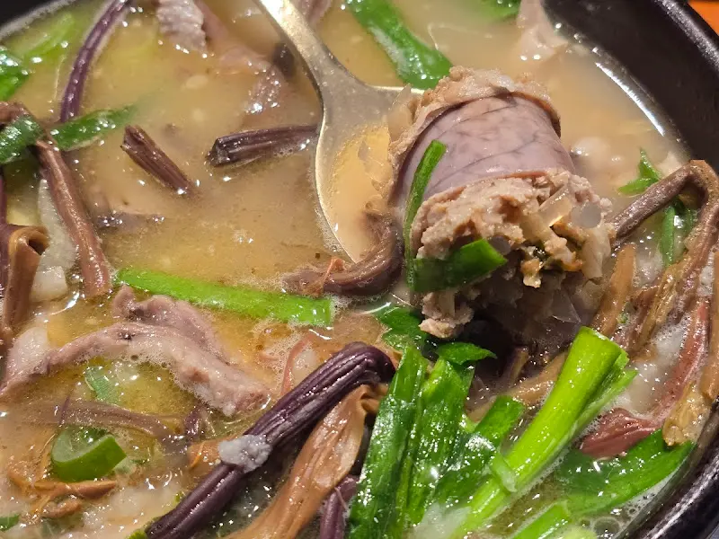 고사리 순대국 근접샷