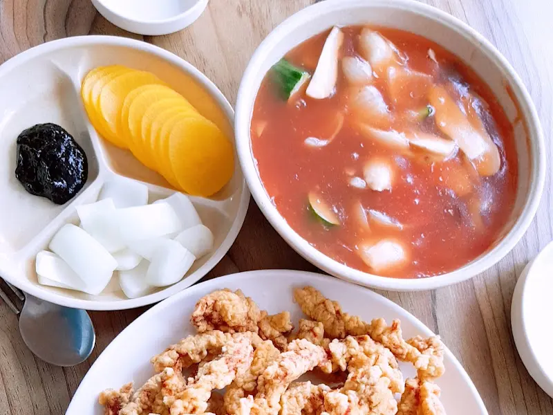 짜장면과 탕수육, 짬뽕밥