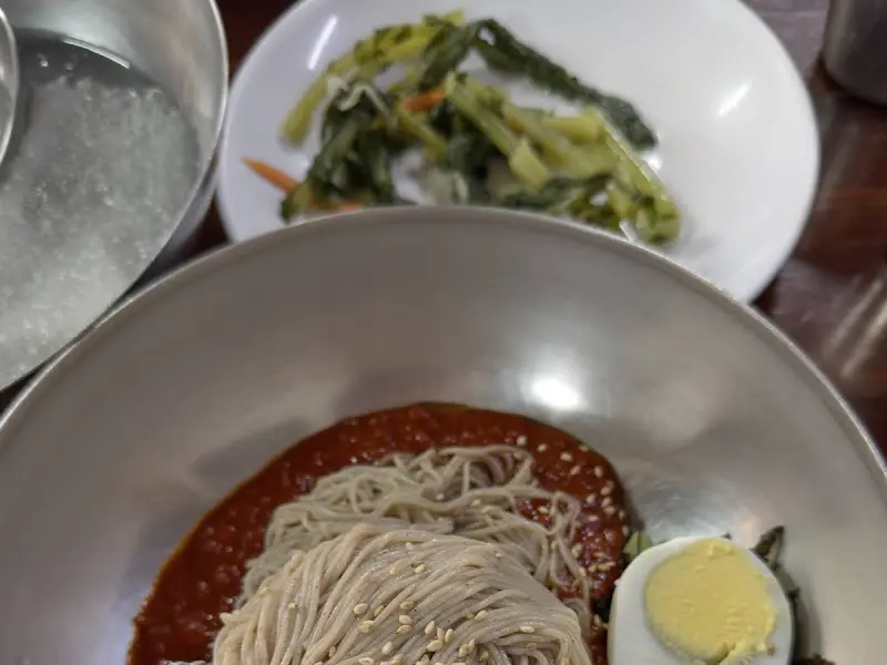 비빔 막국수