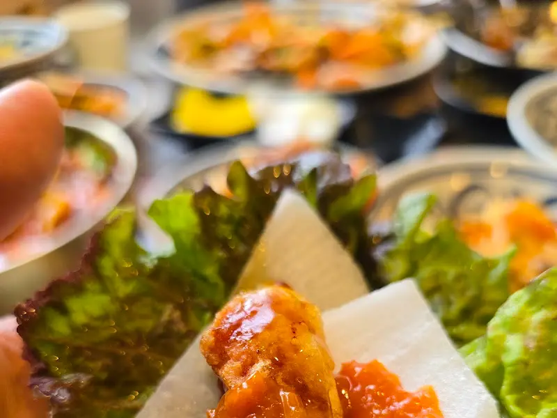 쌈 싸먹는 탕수육