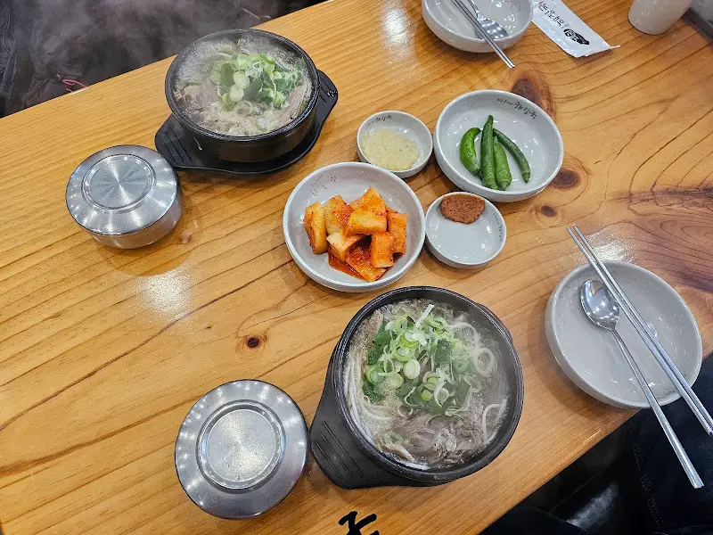 제주은희네해장국 테이블 세팅