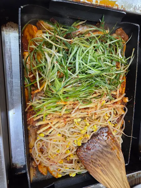 짬뽕철판두루치기