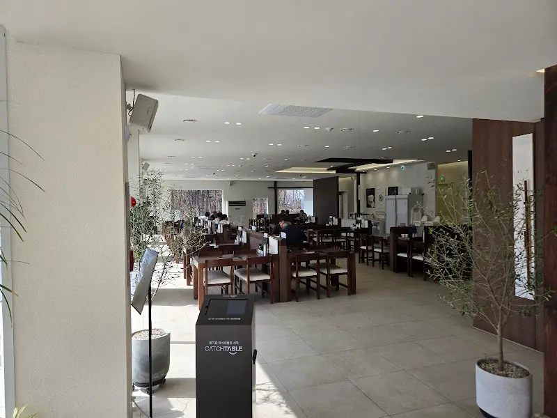 넓고 쾌적한 내부 공간