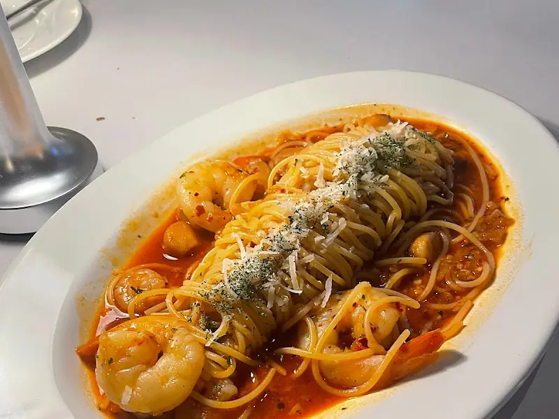 핫쉬림프 갈릭 파스타 근접샷