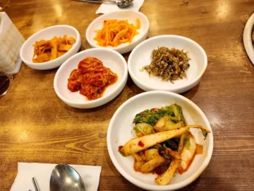 퇴근하고 달려간 정동 가성비 끝판왕 장수회관, 이 가격에 이 맛 실화냐? 서울 샤브샤브 맛집 인정!