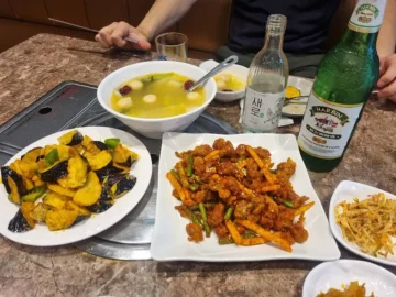 샤로수길 미친 가성비! 두만강 샤브샤브, 낙성대에서 만나는 레전드 중국 맛집