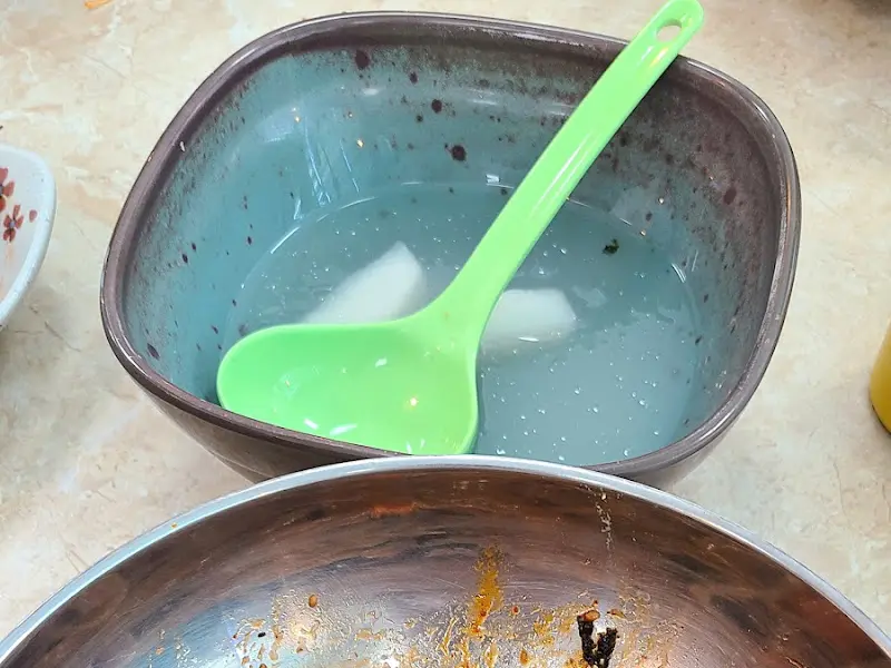 시원한 동치미 국물