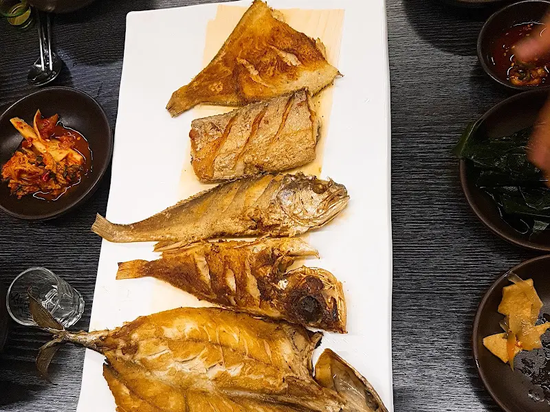 다양한 생선 구이들