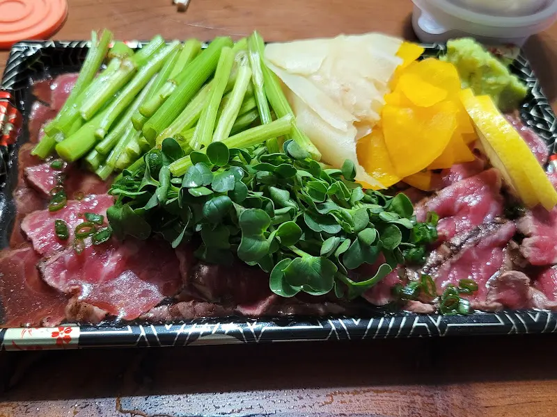 신선한 한우 타다끼