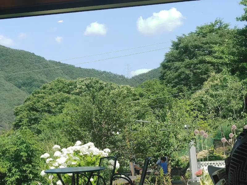 통창으로 보이는 마운틴뷰