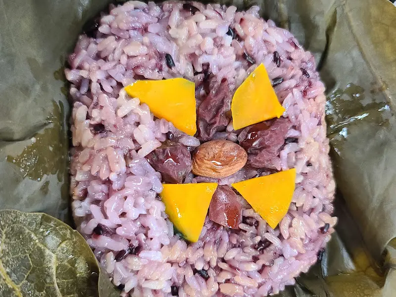 영양 가득한 연잎밥