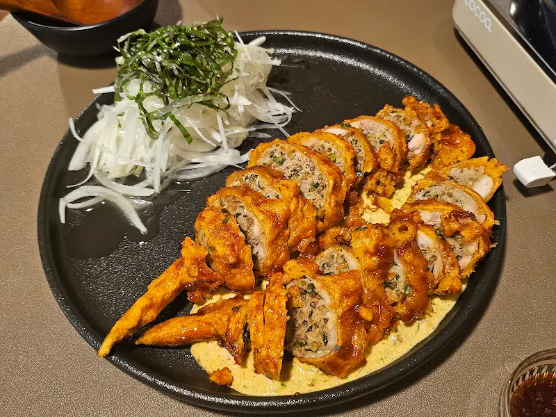 닭날개 만두치킨