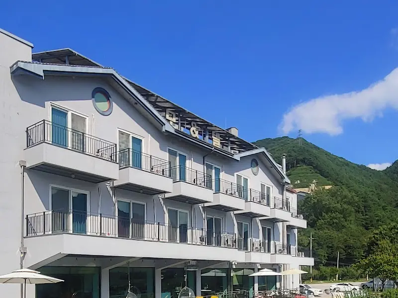 합강리버뷰 카페 건물 외관