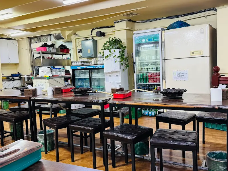 최월선 칼국수 내부