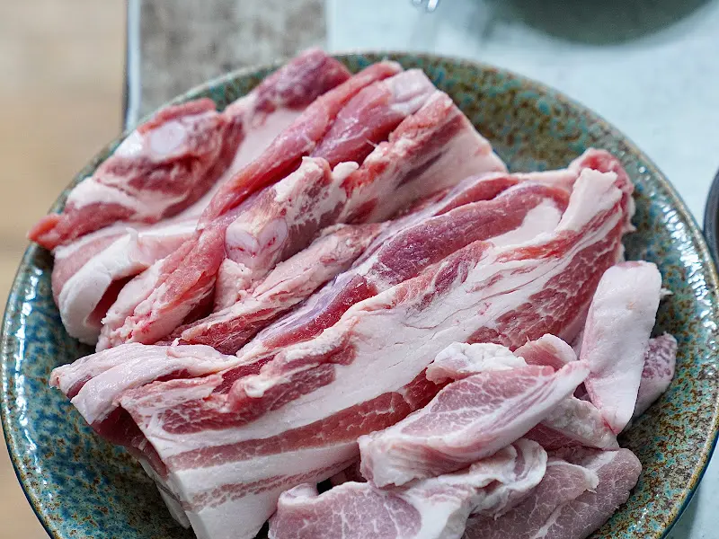 신선한 약돌 삼겹살