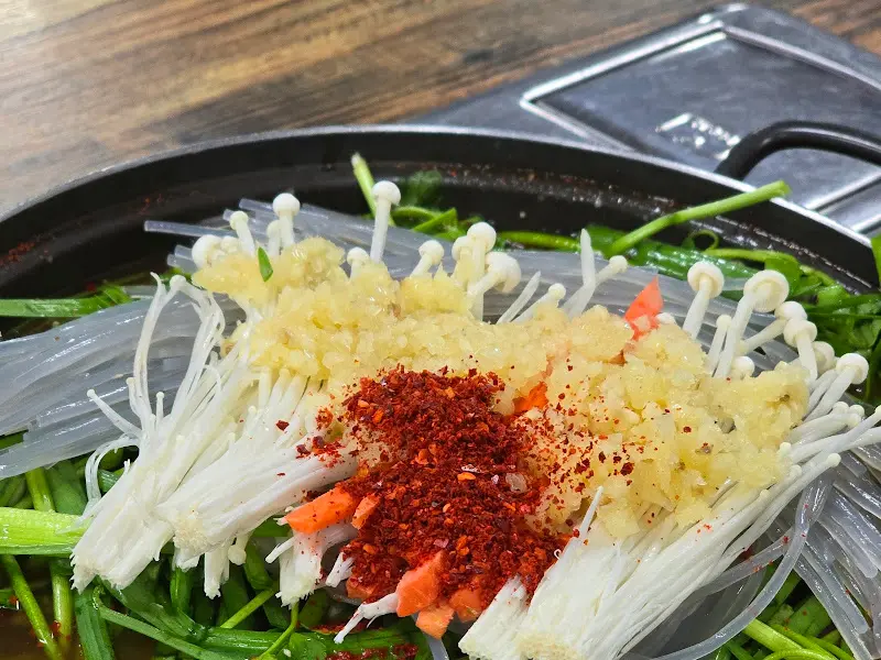 푸짐한 곱창전골