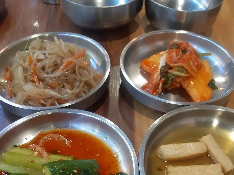 정갈한 밑반찬 클로즈업