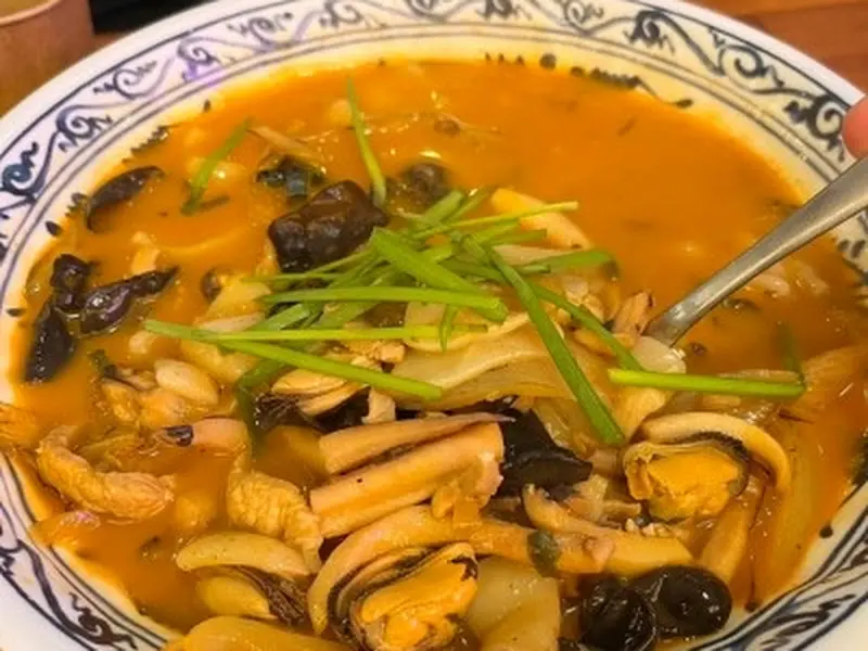 해물이 가득한 해물짬뽕