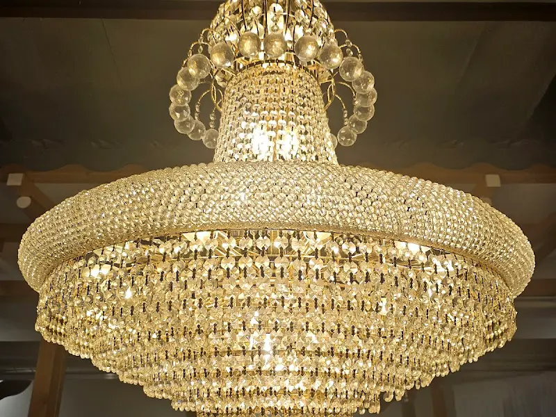 화려한 샹들리에