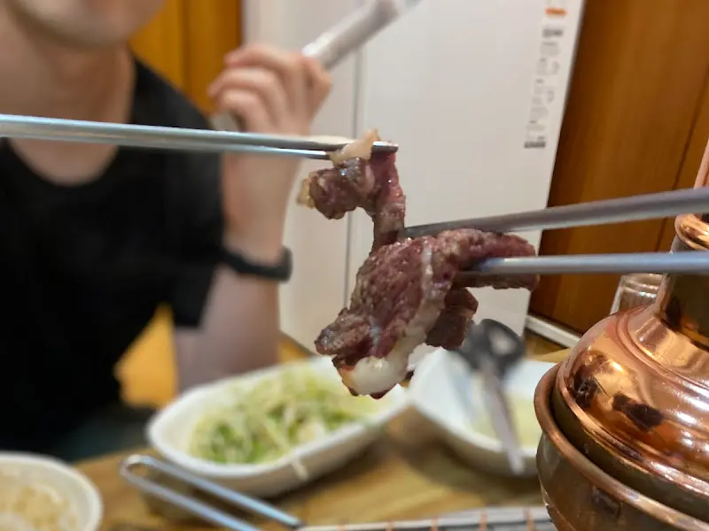 잘 익은 약소 한 점