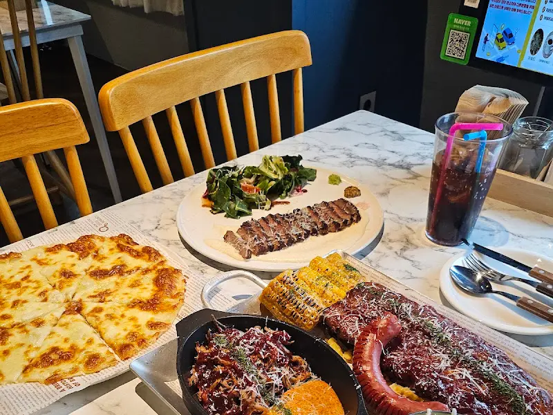 스테이크, 파스타, 피자