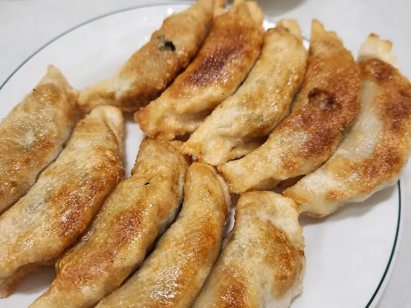 겉바속촉의 정석, 신미만두 볶음만두