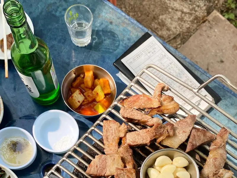 숯불, 갈매기살, 소주