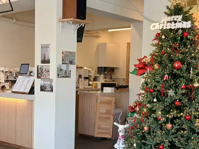 카페 내부 인테리어