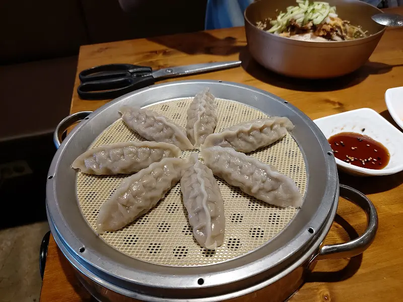 만두와 냉면